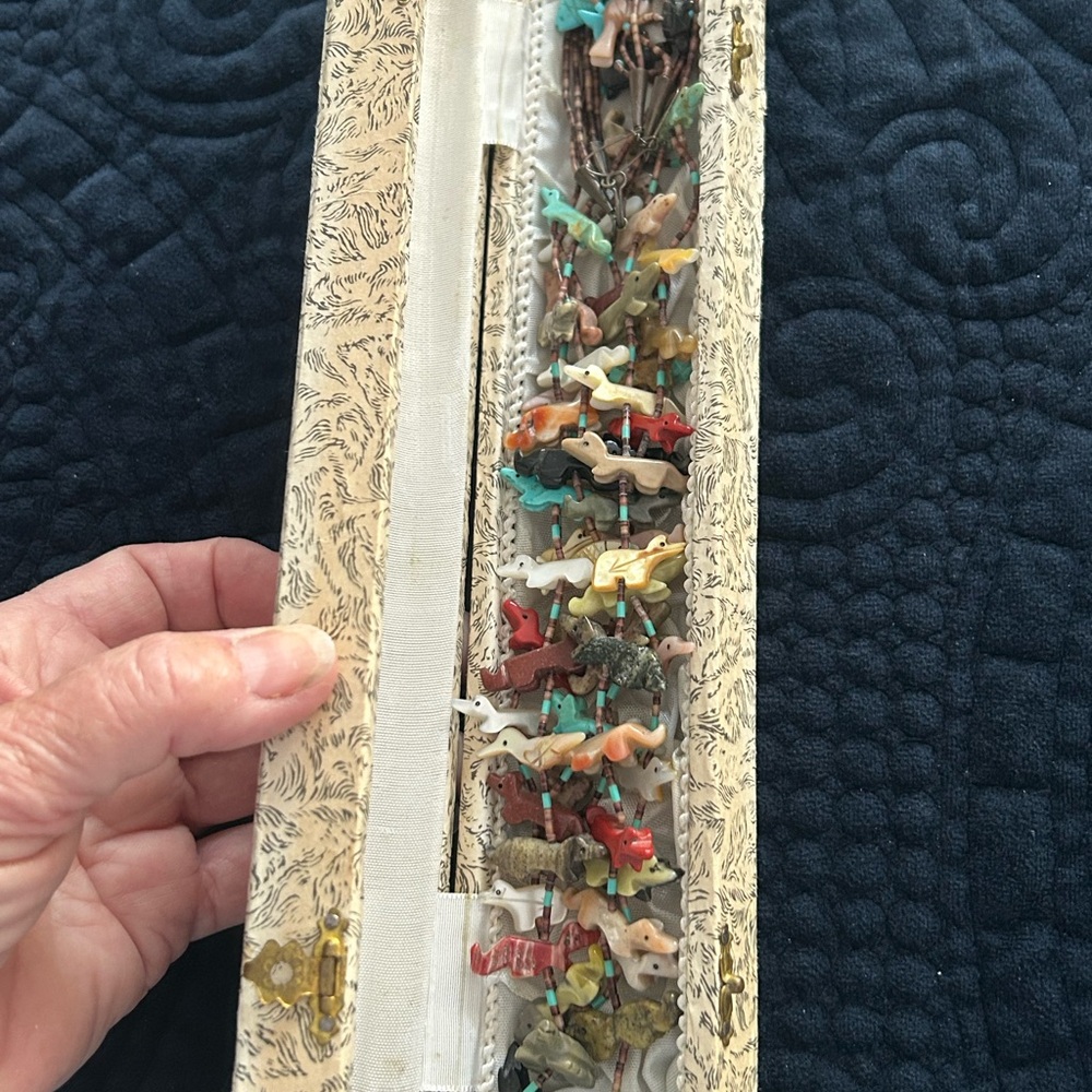 Vintage Heishi 3 strand Multi-Color Stone/shell Bird Cluster Necklace - Picture 4 of 8